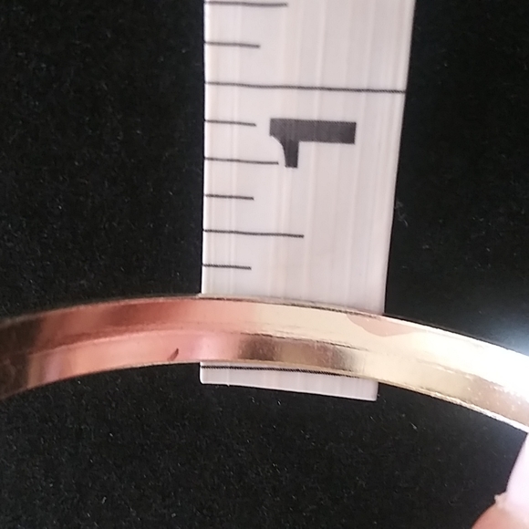 Laminated gold 3 tones XLarge hoops - Picture 6 of 6